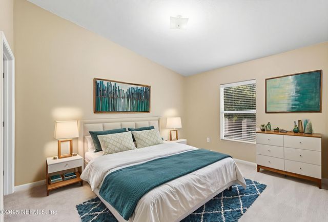 6069 MAGGIES Circle 115, Jacksonville, FL 32244