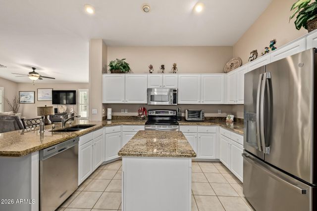 5127 S ALMOND Court, Gilbert, AZ 85298