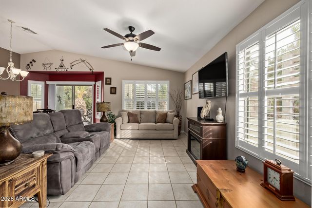 5127 S ALMOND Court, Gilbert, AZ 85298