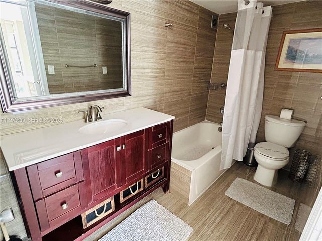 17021 N Bay Rd 219, Sunny Isles Beach, FL 33160