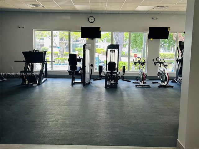 17021 N Bay Rd 219, Sunny Isles Beach, FL 33160