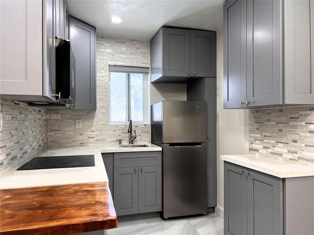 451 NW 42nd Ave 0, Coconut Creek, FL 33066