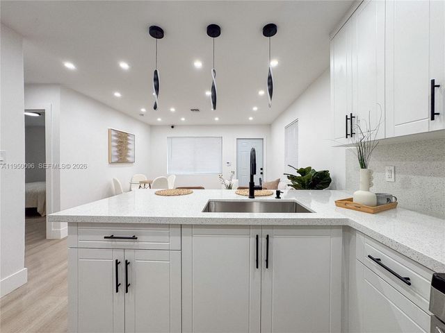 1336 NW 6th Ave, Fort Lauderdale, FL 33311