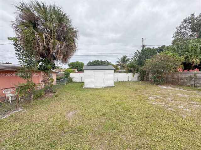 1336 NW 6th Ave, Fort Lauderdale, FL 33311