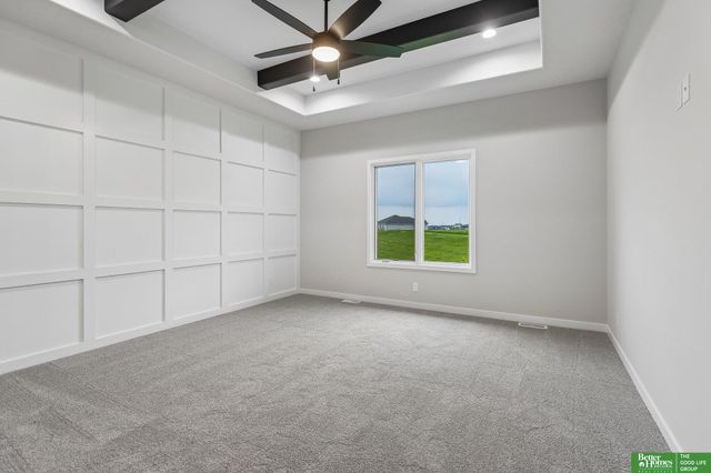 12383 Windsor Drive, Papillion, NE 68046