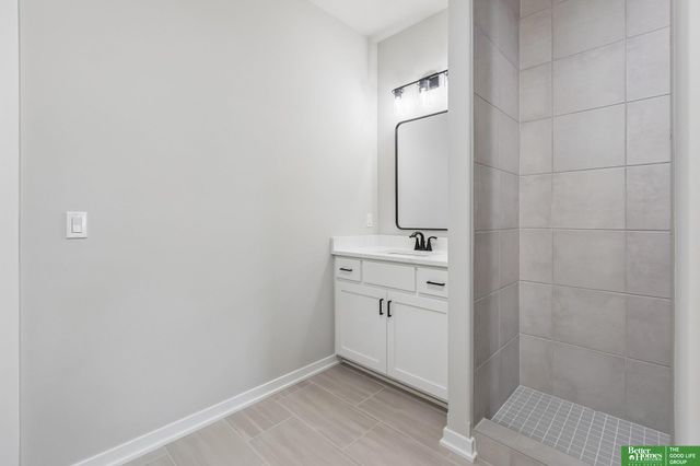 12383 Windsor Drive, Papillion, NE 68046