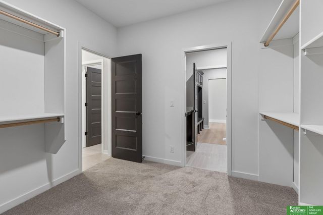 12383 Windsor Drive, Papillion, NE 68046