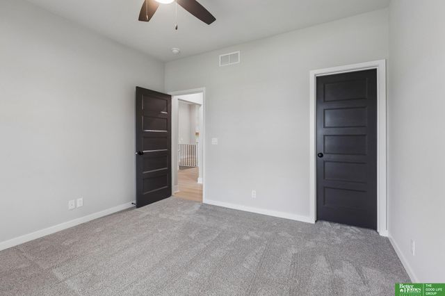 12383 Windsor Drive, Papillion, NE 68046