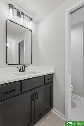 12383 Windsor Drive, Papillion, NE 68046