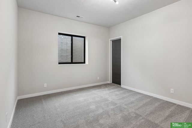 12383 Windsor Drive, Papillion, NE 68046