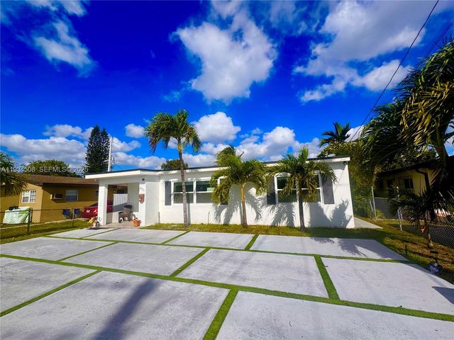 8935 SW 38th St, Miami, FL 33165