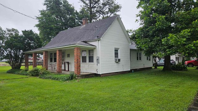 121 W 5th Street, Rector, AR 72461