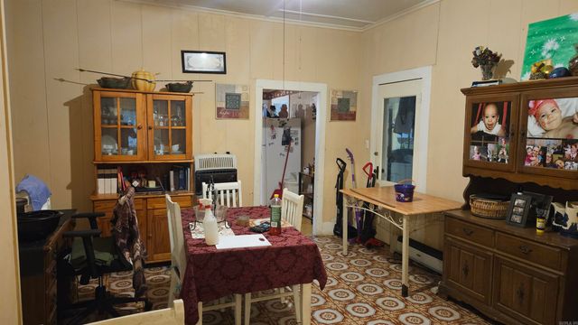 121 W 5th Street, Rector, AR 72461