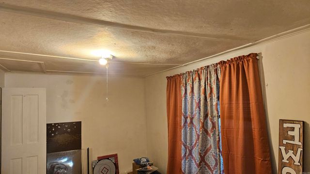 121 W 5th Street, Rector, AR 72461