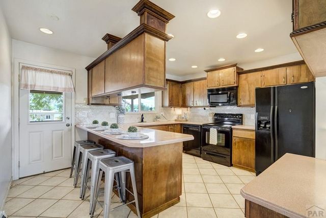 23950 Cardinal Road, Pueblo, CO 81006