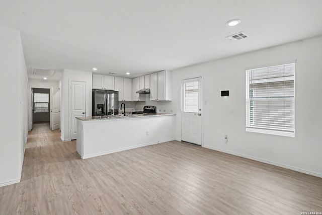 7258 Plow Run, San Antonio, TX 78252