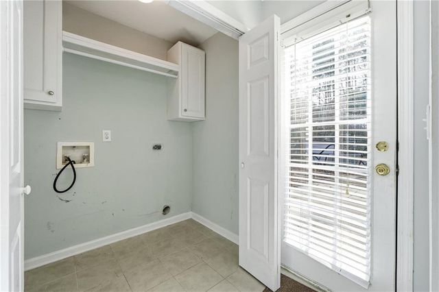 3021 HEATHERBROOK Trace, Canton, GA 30114