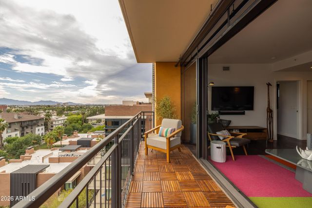 200 W PORTLAND Street 827, Phoenix, AZ 85003