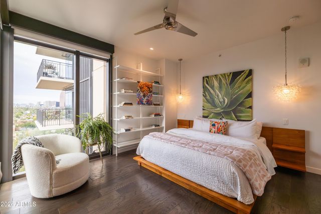 200 W PORTLAND Street 827, Phoenix, AZ 85003