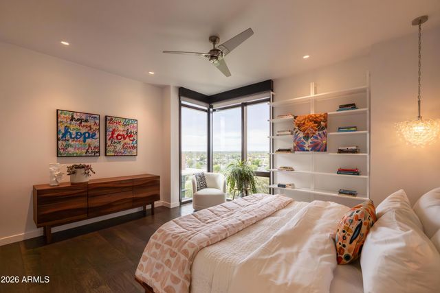 200 W PORTLAND Street 827, Phoenix, AZ 85003