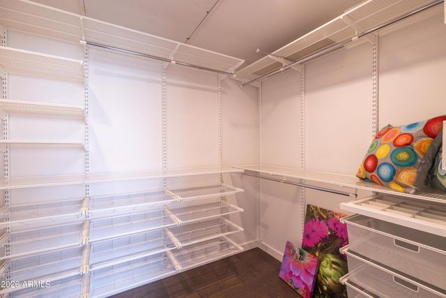 200 W PORTLAND Street 827, Phoenix, AZ 85003