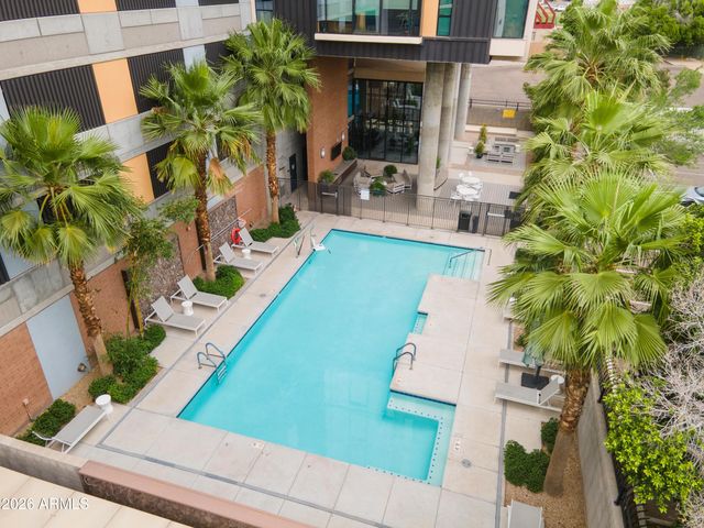 200 W PORTLAND Street 827, Phoenix, AZ 85003