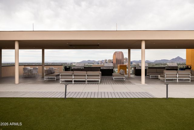 200 W PORTLAND Street 827, Phoenix, AZ 85003