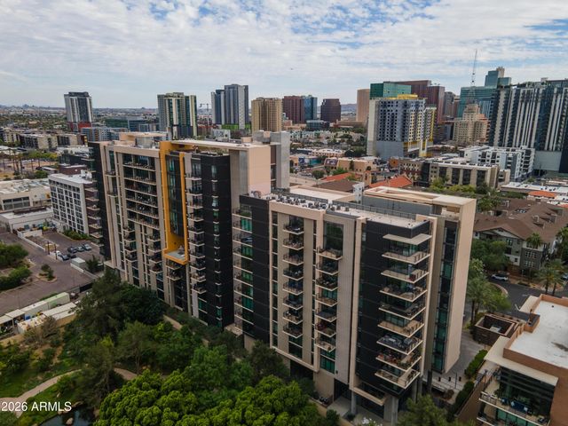 200 W PORTLAND Street 827, Phoenix, AZ 85003