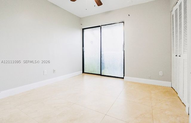 120 SW 96th Ter 104, Plantation, FL 33324