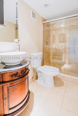 120 SW 96th Ter 104, Plantation, FL 33324
