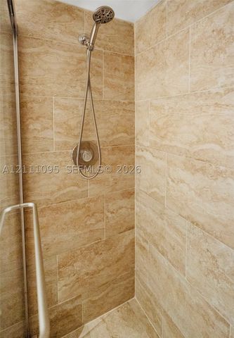 120 SW 96th Ter 104, Plantation, FL 33324