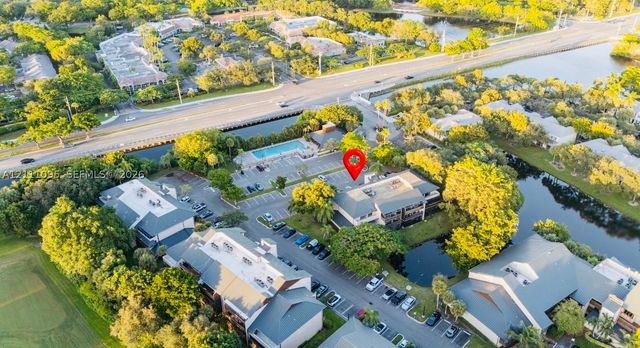 120 SW 96th Ter 104, Plantation, FL 33324