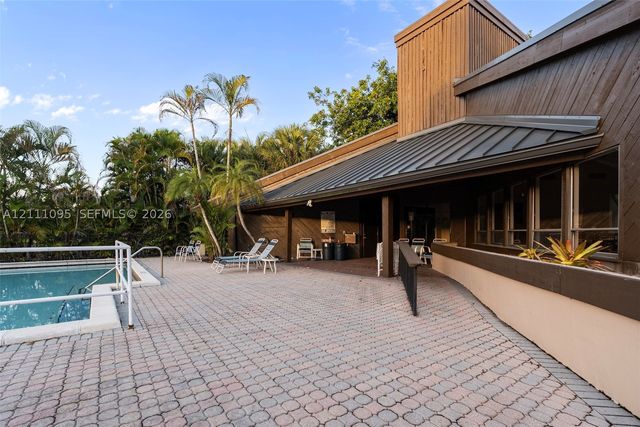 120 SW 96th Ter 104, Plantation, FL 33324