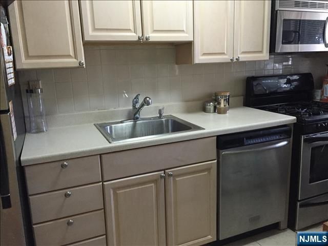 237 Johnson Avenue P1, Hackensack, NJ 07601