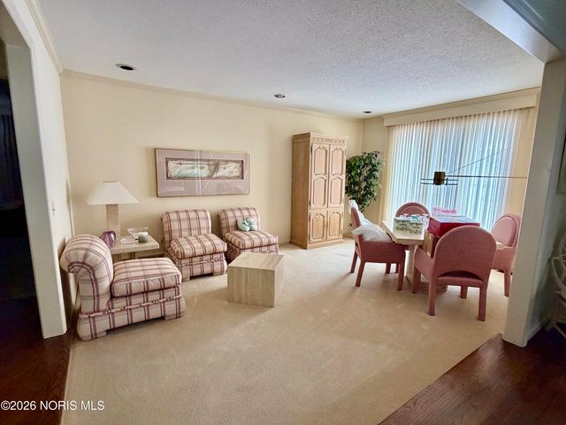 4541 Farmington Road, Toledo, OH 43623