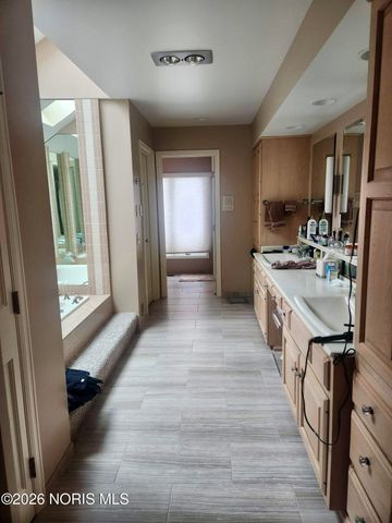 4541 Farmington Road, Toledo, OH 43623