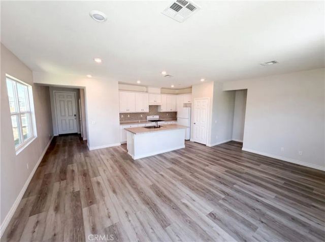2460 Fernwood Lane, Perris, CA 92570