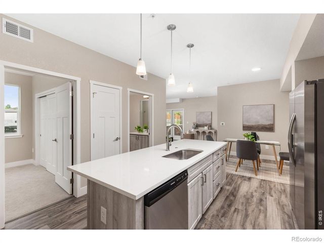 270 S Cherrywood Drive 202, Lafayette, CO 80026