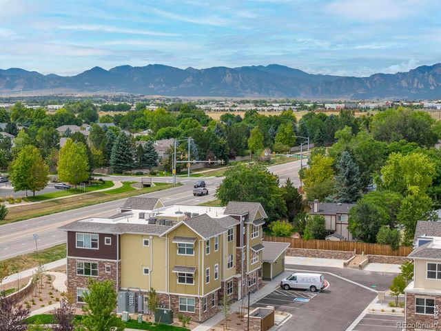 270 S Cherrywood Drive 202, Lafayette, CO 80026