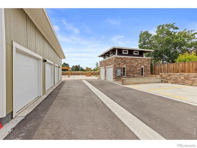 270 S Cherrywood Drive 202, Lafayette, CO 80026