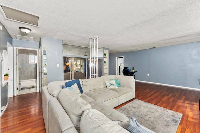 4061 Cornelia Way, North Highlands, CA 95660