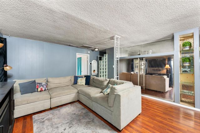 4061 Cornelia Way, North Highlands, CA 95660