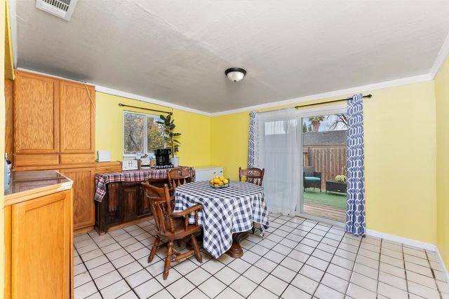 4061 Cornelia Way, North Highlands, CA 95660