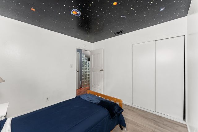 4061 Cornelia Way, North Highlands, CA 95660