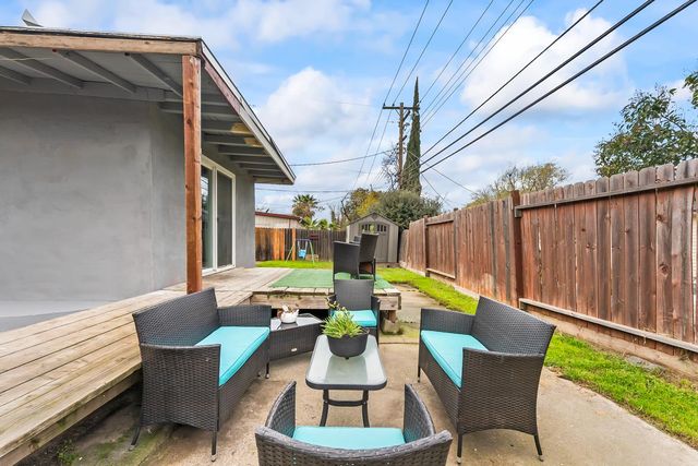 4061 Cornelia Way, North Highlands, CA 95660