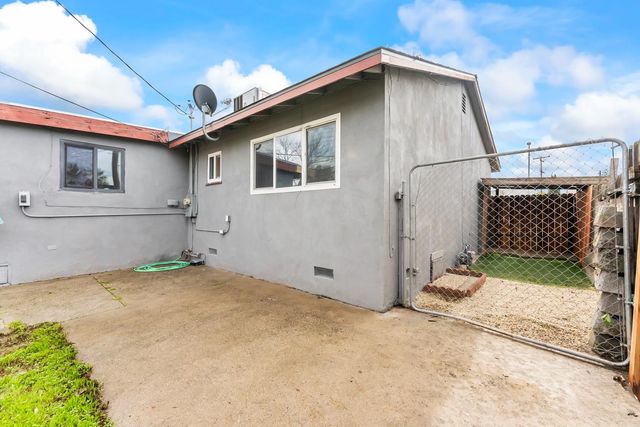 4061 Cornelia Way, North Highlands, CA 95660