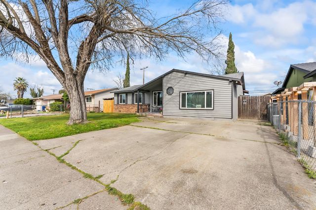 4061 Cornelia Way, North Highlands, CA 95660