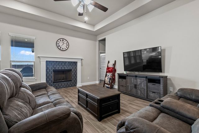 12705 Whispering Wind Drive, Godley, TX 76044