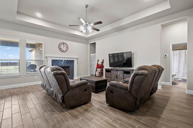 12705 Whispering Wind Drive, Godley, TX 76044