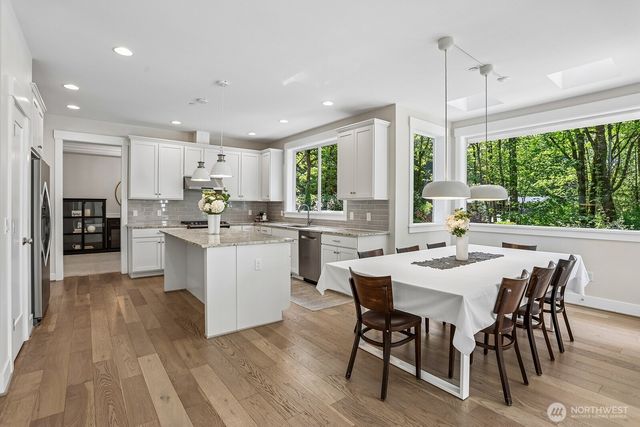 18235 NE 196th Court, Woodinville, WA 98077